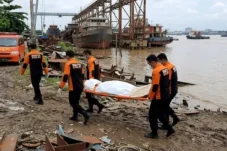 Duel Rayap Besi vs Sekuriti Galangan Kapal di Samarinda Kaltim, Satu Pelaku Tewas di TKP