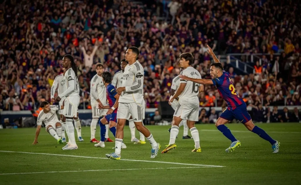 Skuad Real Madrid yang melihat gol kedua Barcelona dari sepakan Ferran Torres. (Fcbarcelona.com)