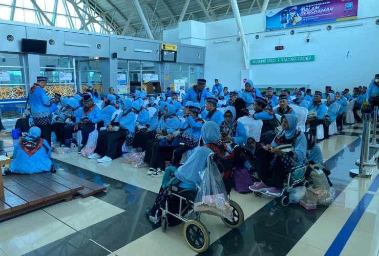 Sriwijaya Air Delay Lagi! Ratusan Jemaah Haji Berau Tertahan di Bandara Kalimarau