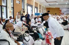 Jemaah Diminta Fokus Ibadah, Gamalis Pastikan Layanan Haji Berau Terus Ditingkatkan