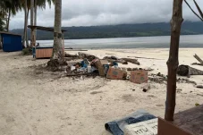 DPRD Berau Minta DLHK Sediakan Fasilitas Penanganan Sampah di Pulau Kaniungan