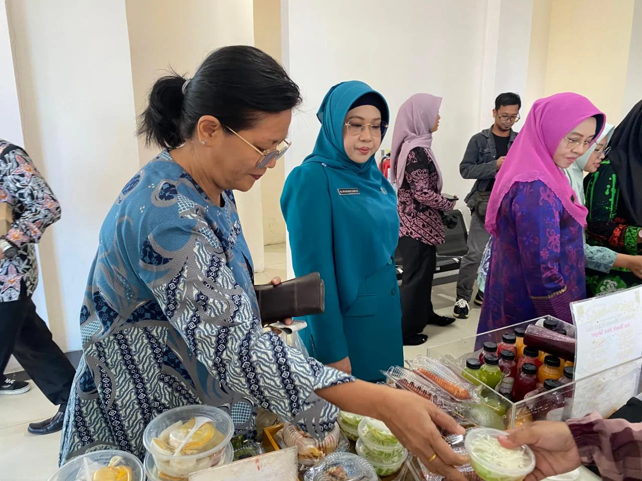 Bukan Sekadar Seremonial, Peringatan HKG PKK ke-54 Ikut Kenalkan Produk UMKM