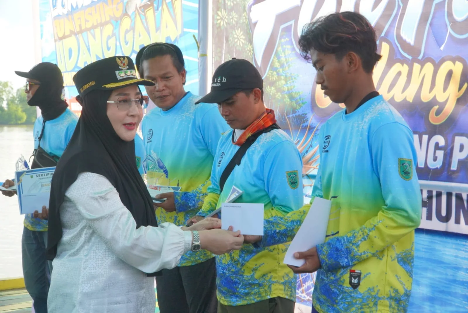 Berburu Udang Galah di Pulau Besing, Potensi Wisata Baru Berau yang Bikin Peserta Ketagihan