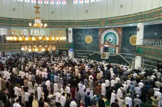Salat Iduladha di Masjid Agung, Sri Juniarsih Doakan 215 Jemaah Haji Berau Mabrur