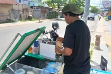 Susu UHT Paling Laris Malah Langka, Pemilik Kedai Kopi di Berau Sebut Merek Diamond Sempat Hilang