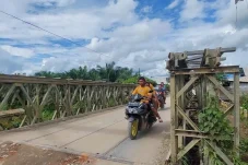 DPUPR Berau: Kondisi Jembatan Gunung Sari Masih Aman, Bakal Lakukan Penanganan Permanen
