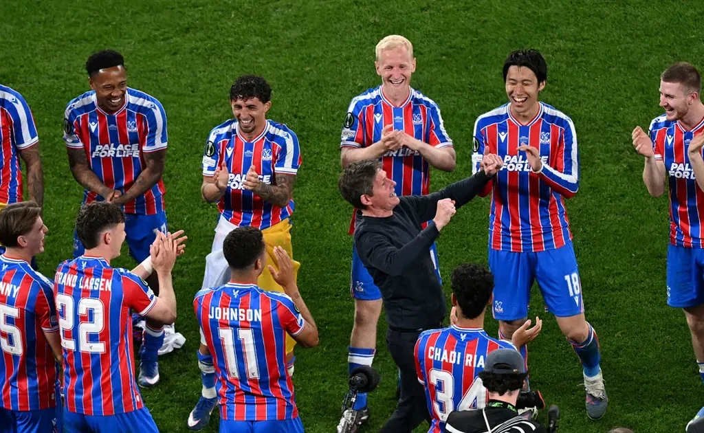 Crsytal Palace juara Conference League (cpfc.co.uk)
