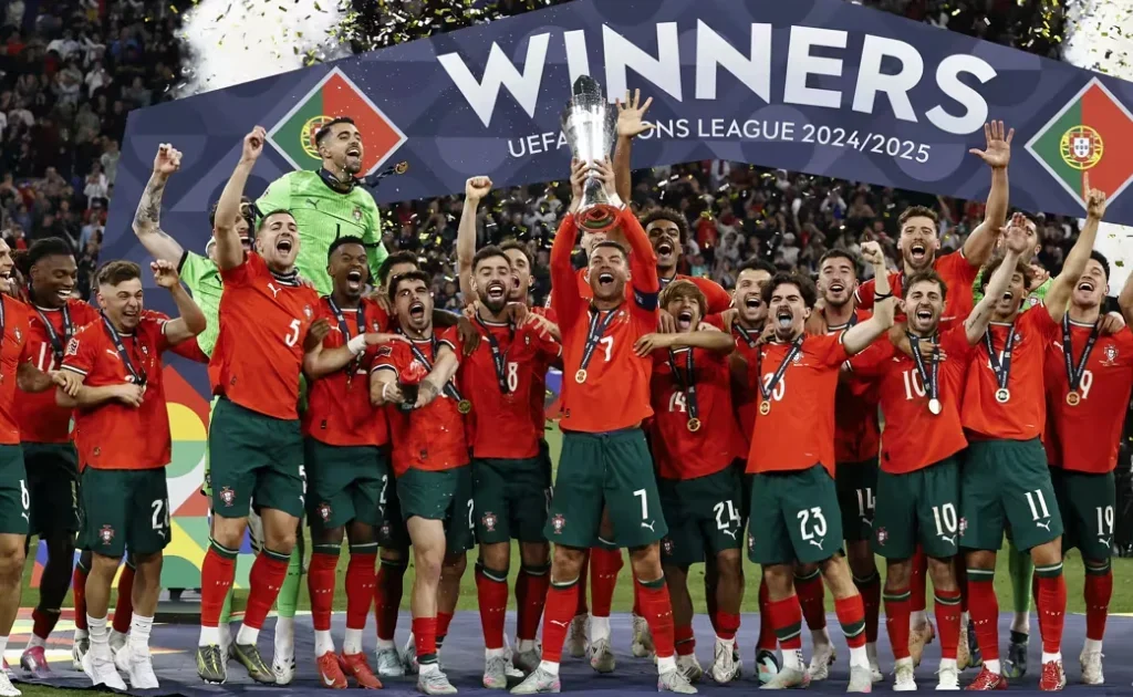 Timnas Portugal saat meraih gelar juara UEFA Nations League (fifa.com)