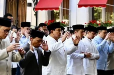 Menlu Sugiono Ungkap Alasan Presiden Prabowo Terbang ke Prancis Saat Idul Adha