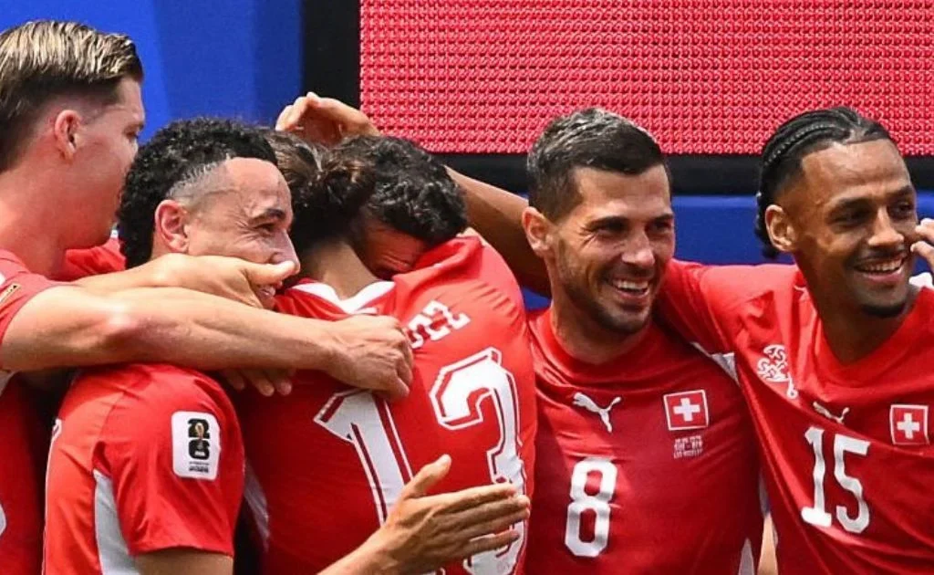 Selebrasi Skuad Swiss usai membobol gawang Bosnia di Piala Dunia 2026. (x/@centregoals)