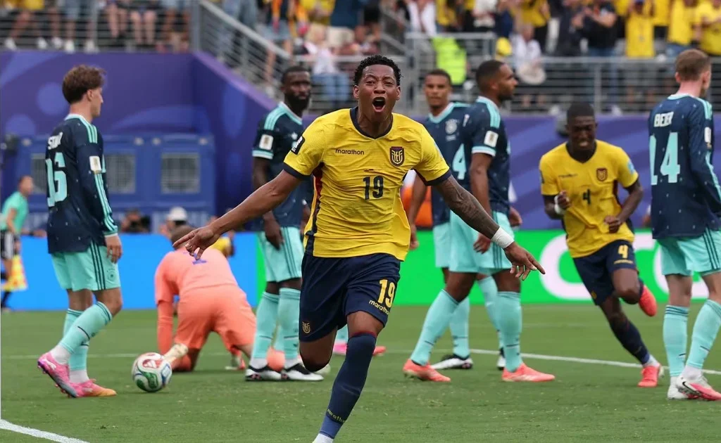 Selebrasi Gonzalo Platta Ekuador