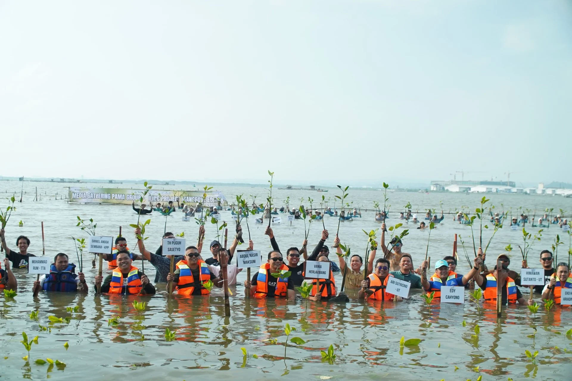 Media Gathering PAMA 2026, Ajak Insan Pers Jaga Lingkungan dan Tanam 2.000 Bibit Mangrove di Pesisir Semarang