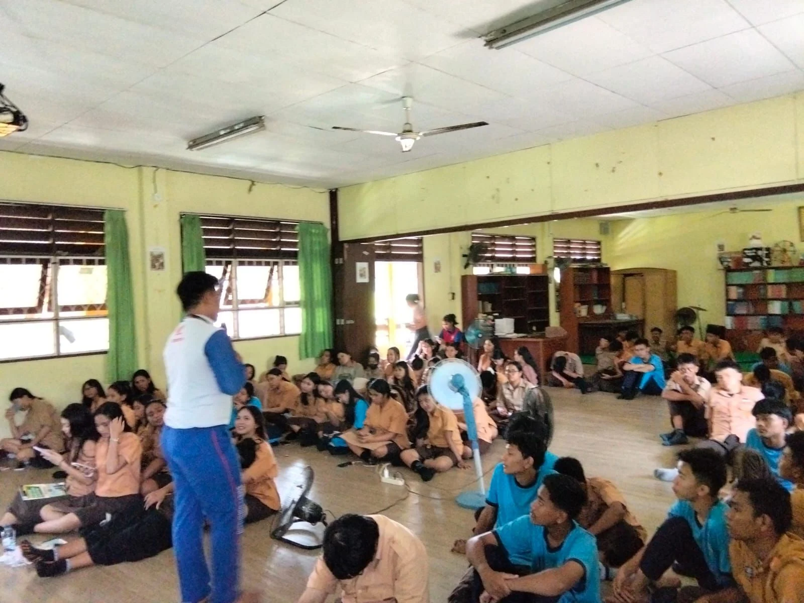 Astra Motor Kaltim 1 Edukasi Safety Riding untuk Pelajar SMA Katolik Adisucipto Balikpapan