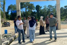Lahan Pembuangan Sampah Makin Terbatas, Pemkab Berau Kebut Operasional TPS3R Pulau Maratua