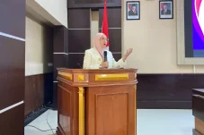 Hadapi Badai Efisiensi, Bupati Berau Minta Kepala Kampung Kreatif Bikin Inovasi