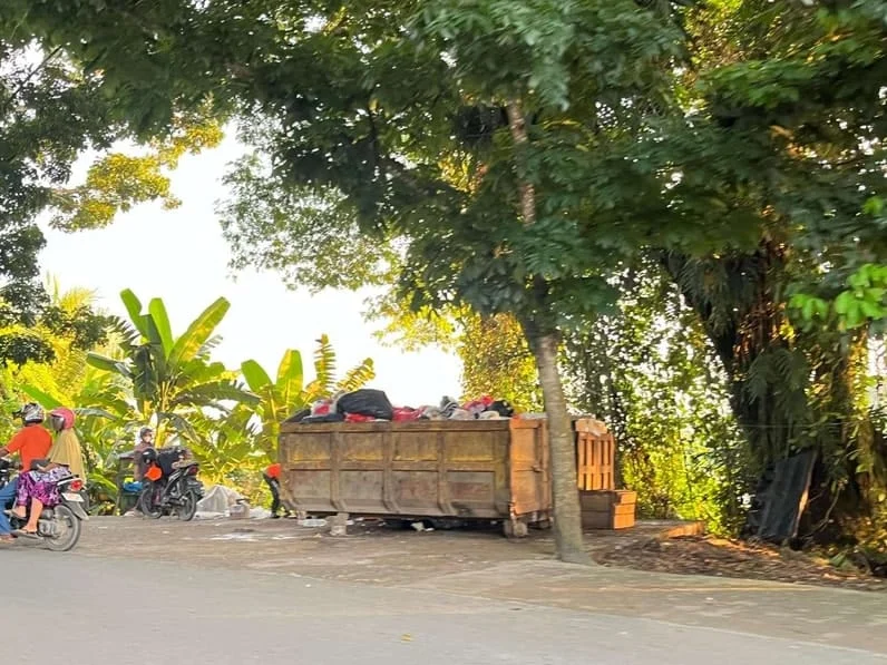 Respons Instruksi Bupati, DLHK Berau Ajukan Pengadaan Arm Roll Sampah di Tanjung Batu
