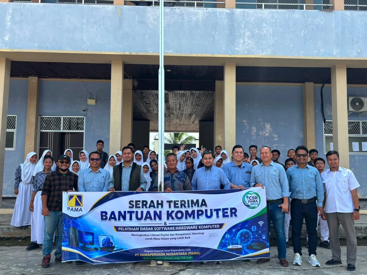 Dukung Literasi Digital, PAMA Hibahkan 20 Komputer ke Sekolah di Berau