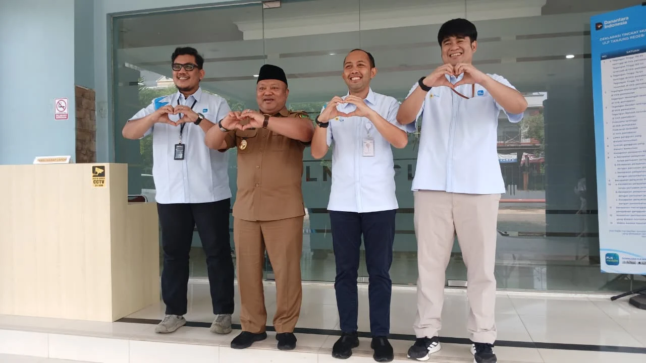Gamalis Apresiasi PLN Sambung Setrum di 4 Kampung Terpencil di Kelay