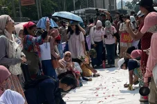 Aksi Desak MBG Dihentikan Meluas, Terbaru Aliansi Perempuan Indonesia Sampaikan Tuntutan
