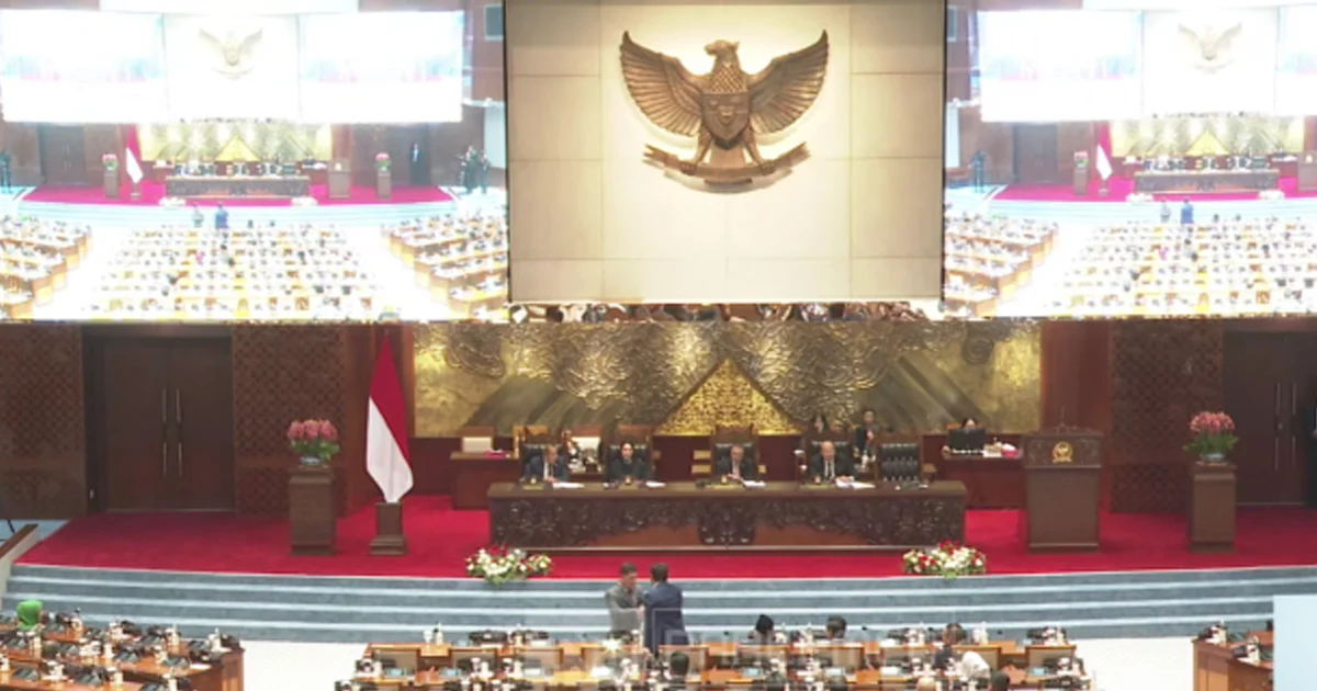DPR RI Sahkan Revisi UU Polri, Presiden Bisa Perpanjang Usia Pensiun Kapolri