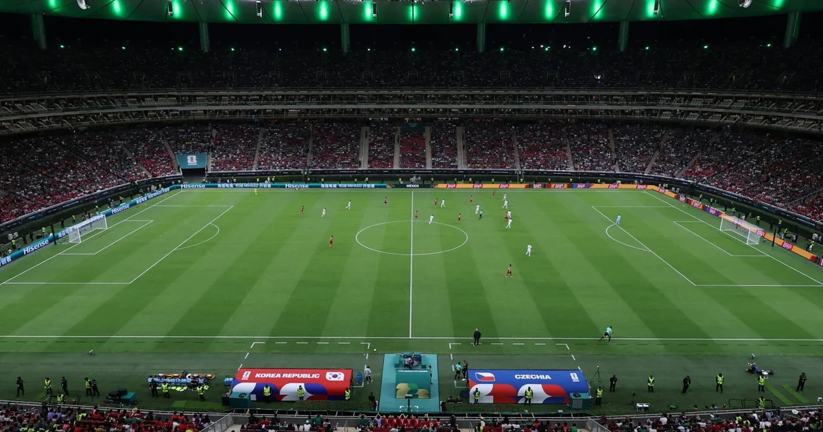 Piala Dunia Sepi Penonton di Stadion, Presiden FIFA Bantah Sebut Permintaan Tiket Tetap Tinggi