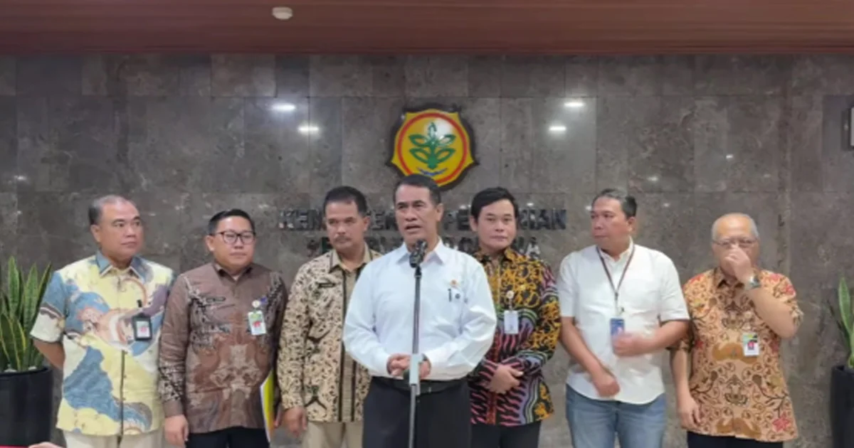 Mentan Minta Perusahaan Naikan Harga TBS Sawit, Amran Sulaiman: Tidak Ada Alasan untuk Turun