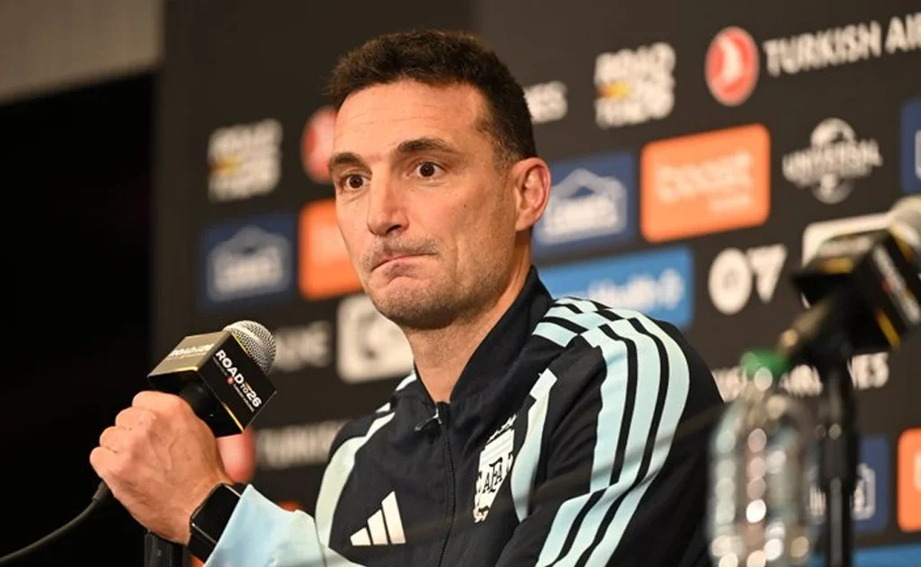 Pelatih Argentina Lionel Scaloni (X/@Argentina)