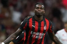 Manchester United dan Arsenal Rebutan Rafa Leao Usai Winger Portugal Tinggalkan AC Milan