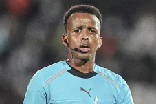 Ditolak Masuk AS dan Gagal Jadi Wasit Piala Dunia, Omar Artan Bakal Pimpin Laga Super Cup