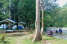 Taman Sungai Dumaring Berau, Pilihan Wisata Pesisir dengan Konsep Alam