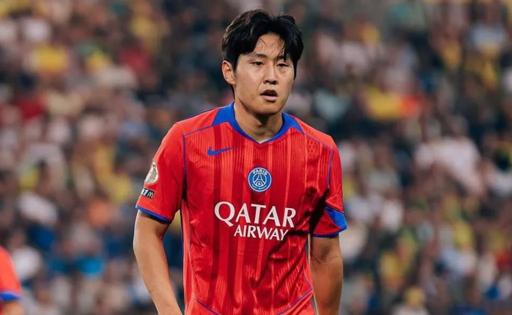 gelandang serang PSG Lee Kang-in