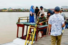 Wisata Susur Sungai Berau, Santai Tanpa Nunggu Waktu Liburan Dulu