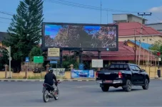 Nonbar Gratis Piala Dunia Portugal vs Spanyol, Pemkab Berau Pakai Videotron Simpang KFC