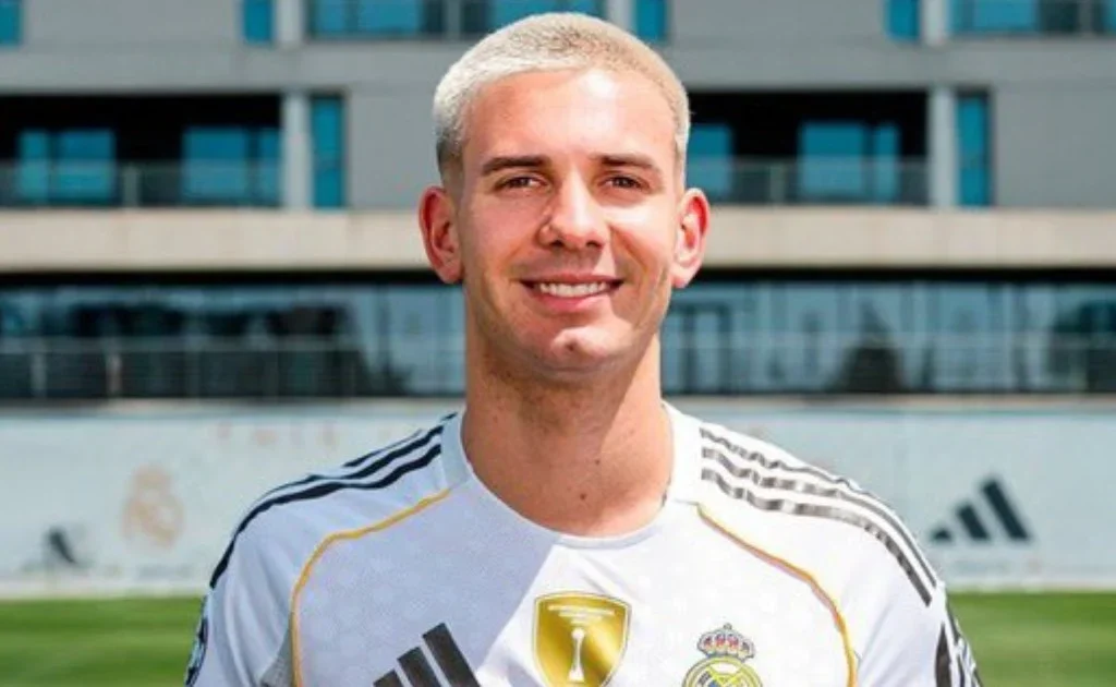 Penyerang Real Madrid, Franco Mastantuono. (X/@MadribCentral)