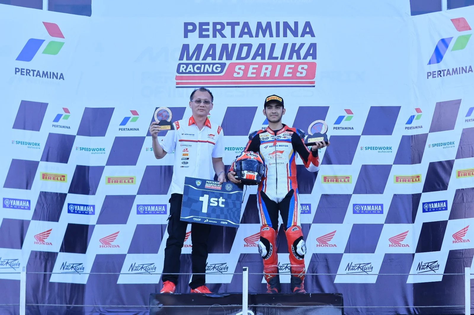 Astra Motor Racing Team Borong 9 Podium di Mandalika Racing Series Ronde 2, Andi GilangSumbang 4 Podium