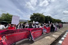 Fakta-fakta Demo Dukung MBG Berau: Tak Ingin Program Disetop Akui Bantu Perekonomian Keluarga