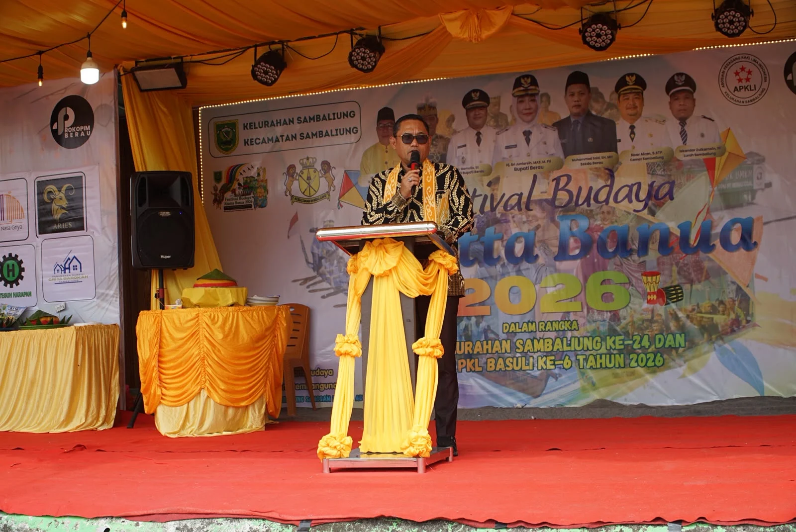 Hadiri Festival Abutta Banua, Wagub Kaltim Seno Aji Ajak Generasi Muda Ikut Lestarikan Budaya Leluhur