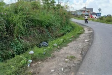 Sampah Menumpuk di Jalan Gunung Panjang, DLHK Berau Minta Peran Aktif Masyarakat dan Pemerintah Setempat