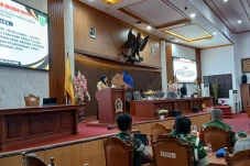 7 Fraksi DPRD Berau Setujui Raperda APBD 2025, Reklamsi Tambang hingga Tenaga Honorer Jadi Catatan