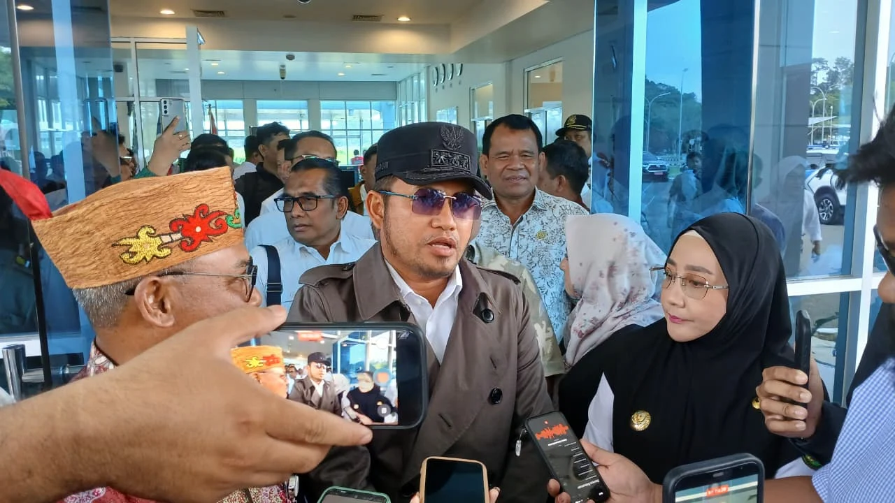 Hiu di Perairan Derawan Ditangkap Warga Kaltara, Gubernur Harum Akui Tak Bisa Kontrol