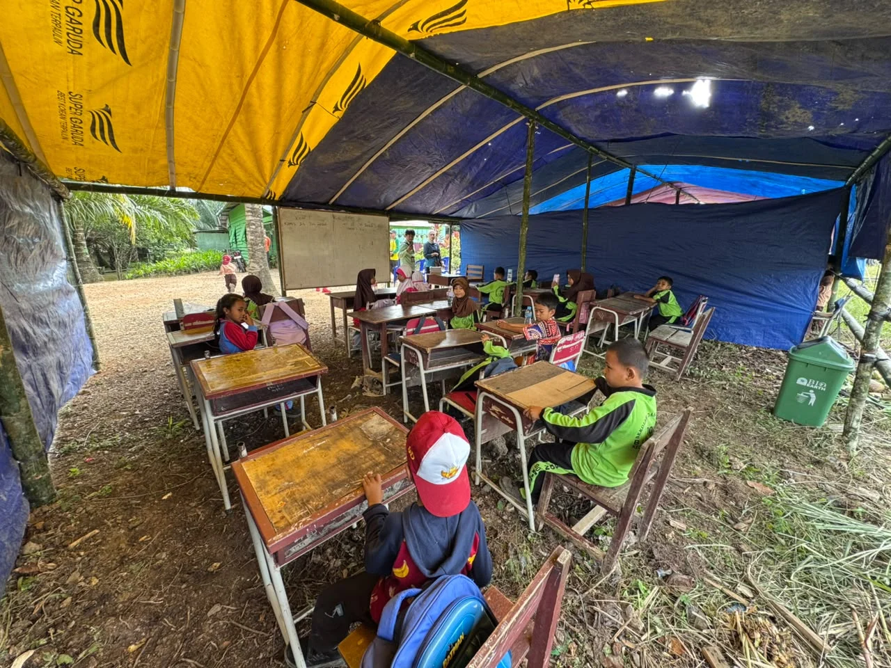 Alhamdulillah! Persoalan SDN 001 Filial Birang Temui Titik Terang, TRH Siap Bangun 7 Ruang Kelas Baru