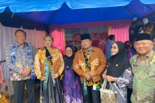 Gubernur Harum Kepincut Batik Khas Berau, Motif Putri Maluang Jadi Sorotan di Harganas