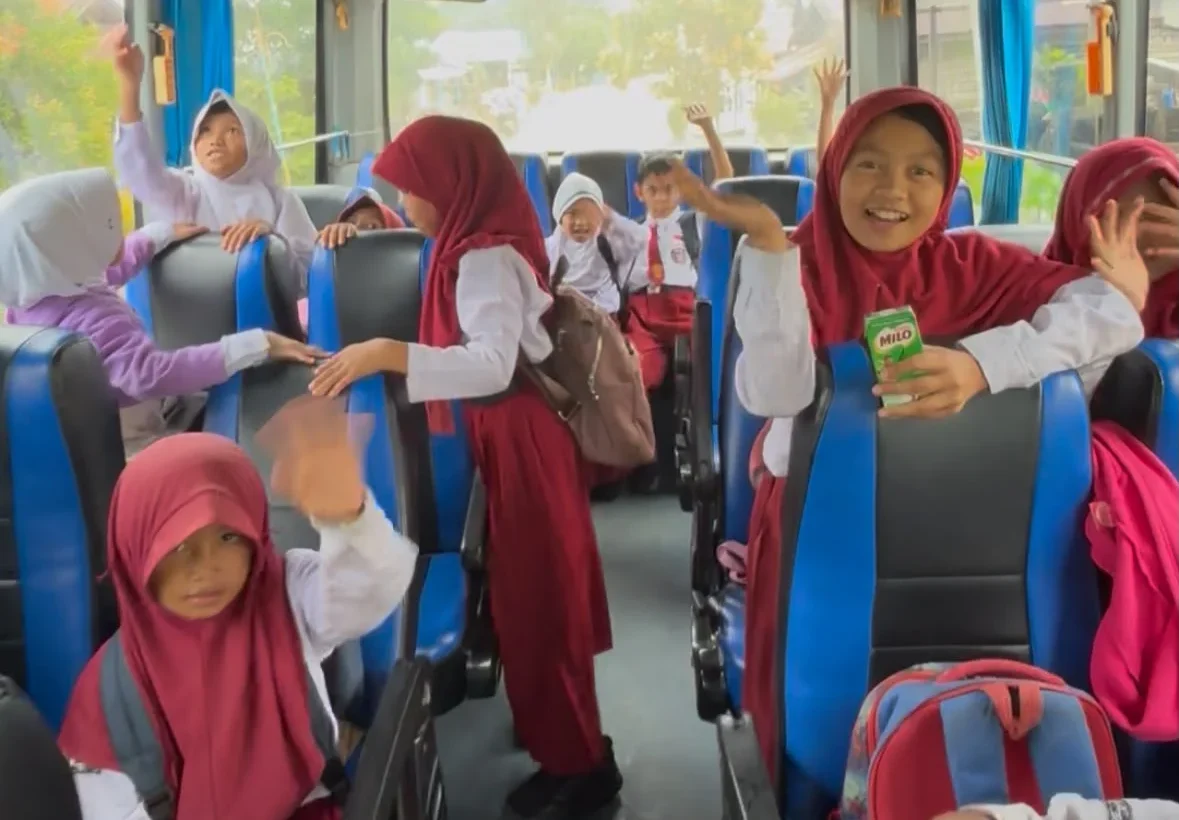 Cerita Miris Murid SDN 001 Filial Birang: Sempat Belajar di Tenda, Mabuk di Bus, Kini Belajar dari Rumah
