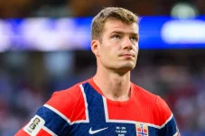 Gegara Tak Oper Bola ke Haaland, Alexander Sorloth Dapat Ancaman Pembunuhan