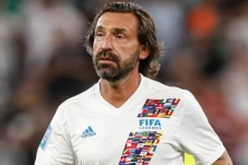 Huru-Hara Timnas Italia: Andrea Pirlo Tak Jadi Pelatih, Maldini Ancam Pergi