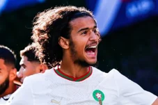 Tinggalkan Lille, Ayyoub Bouaddi Selangkah Lagi ke Manchester City