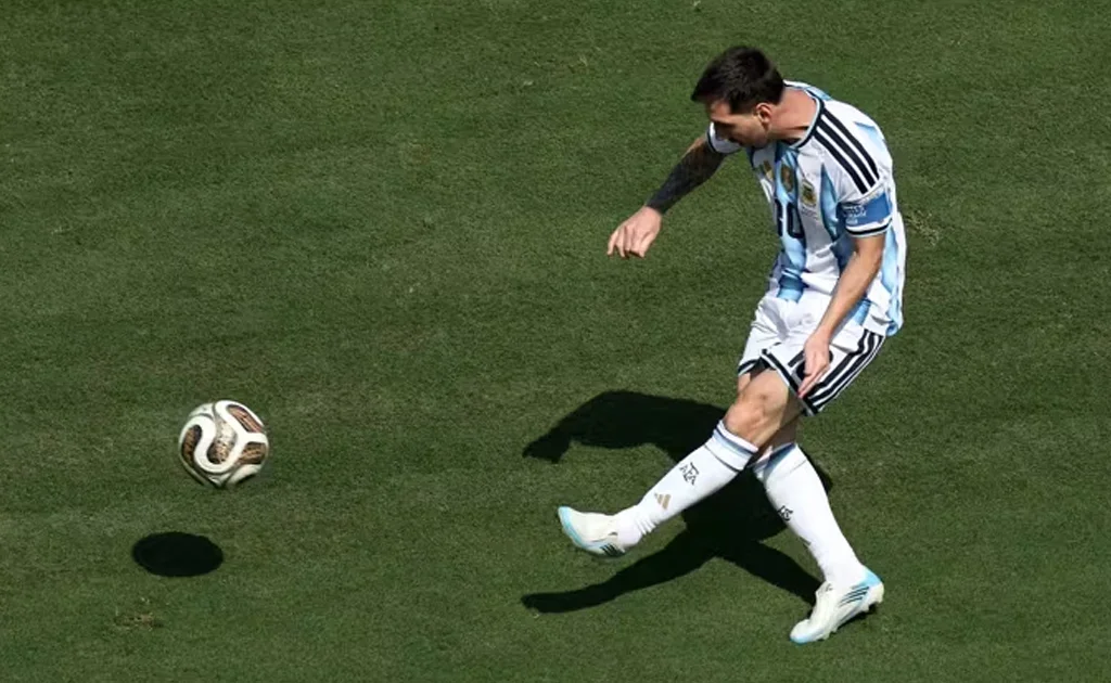Lionel Messi di Final Piala Dunia 2026 Spanyol vs Argentina (fifa.com)