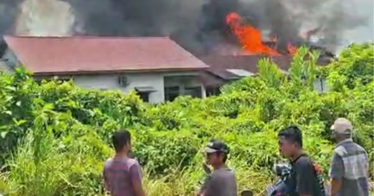 Polres Berau Ungkap Fakta-fakta Kebakaran Jalan Pulau Panjang Tanjung Redeb