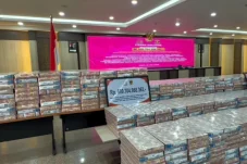 Kejati Kaltim Pamer Uang Sitaan Rp 699 Miliar Kasus Korupsi PT JMB Group