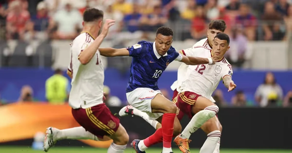 Cetak Rekor Individu di Madrid dan Prancis, Kylian Mbappe Yakin Raih Ballon d’Or